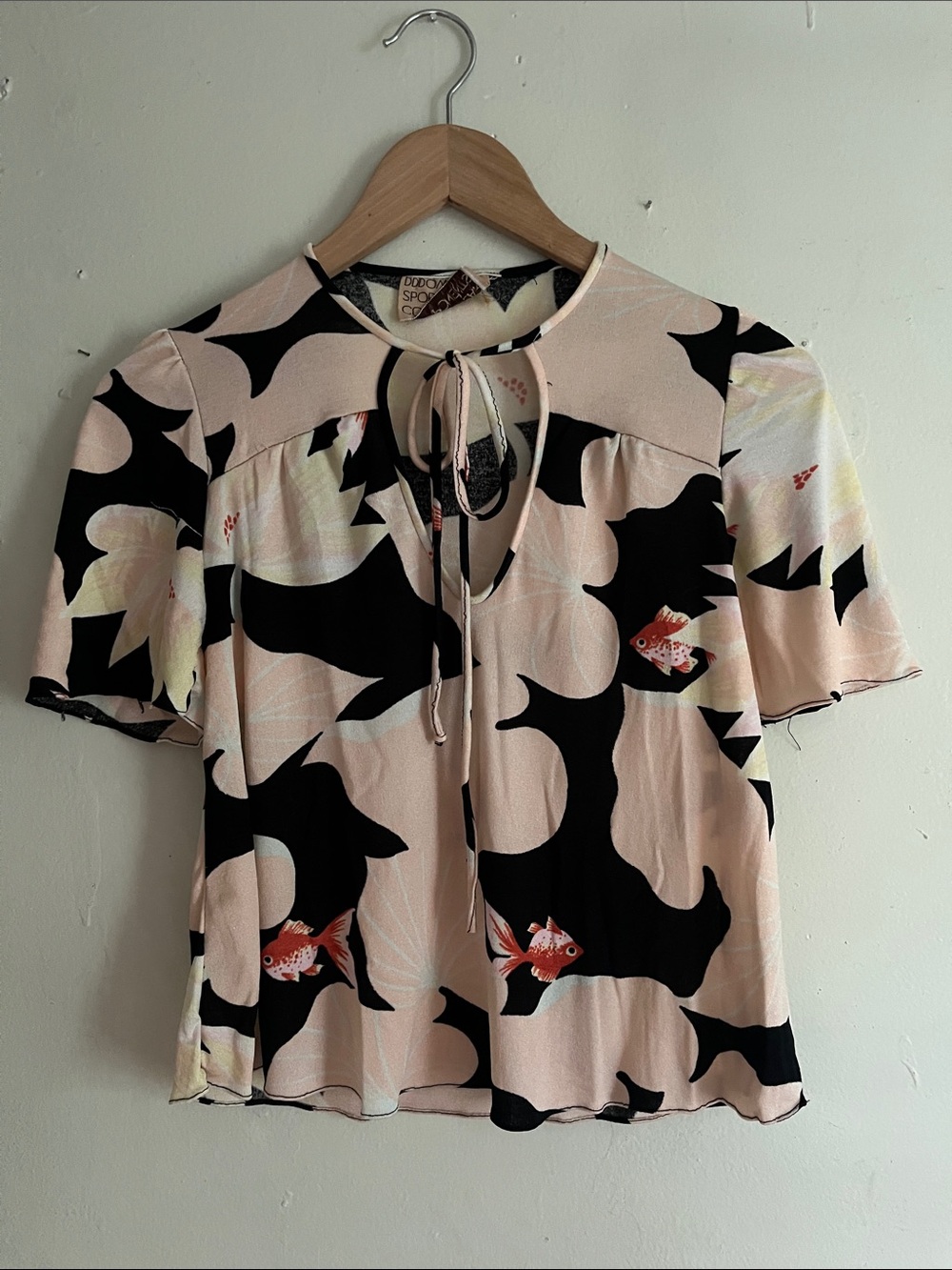 Vintage fish blouse